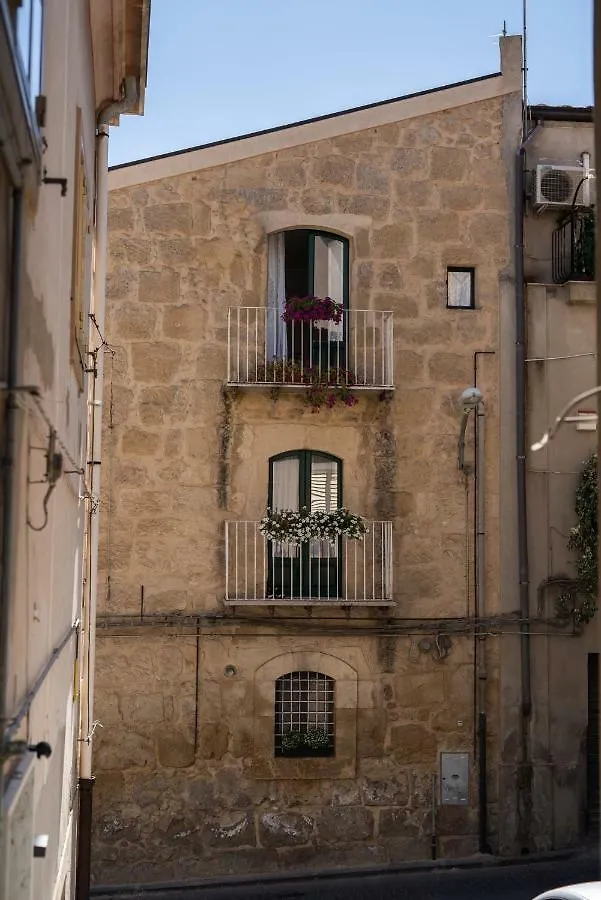 Bianko Ecochic & L'Angolo Di Levante Enna Italien