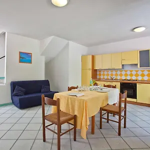 https://smart-appartamenti-e-residence.in-sardinia.net