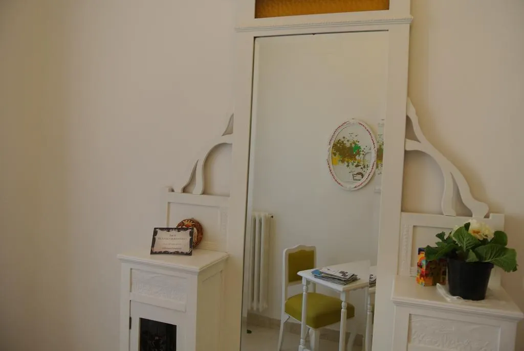 Bed and Breakfast Bianko EcoChic Enna 3*,