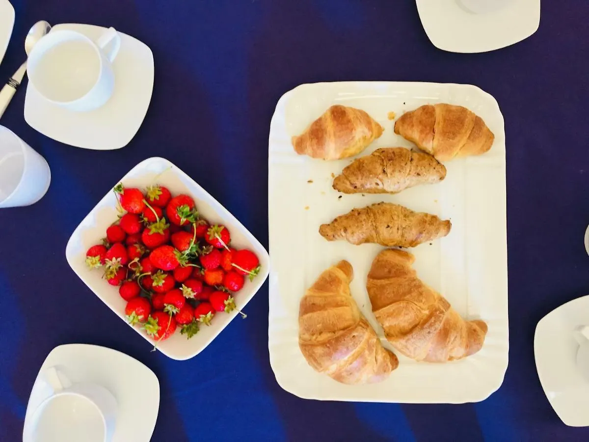 Bed and Breakfast Bianko EcoChic Enna