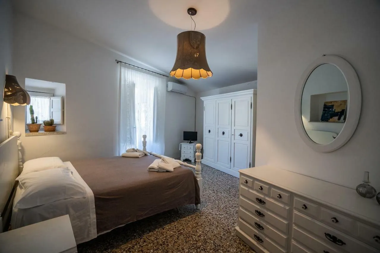 *** Nocleg ze śniadaniem Bed and Breakfast Bianko EcoChic Enna Włochy